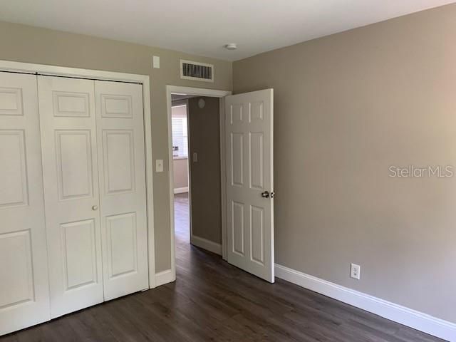 For Rent: $1,050 (2 beds, 1 baths, 750 Square Feet)