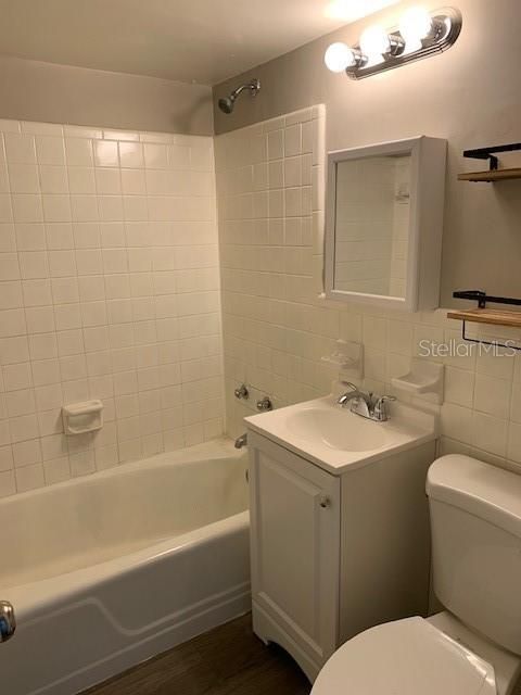 For Rent: $1,050 (2 beds, 1 baths, 750 Square Feet)