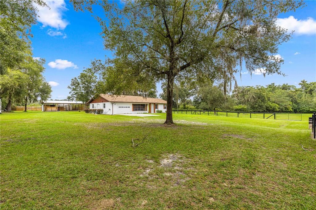 For Sale: $629,000 (3 beds, 2 baths, 1470 Square Feet)