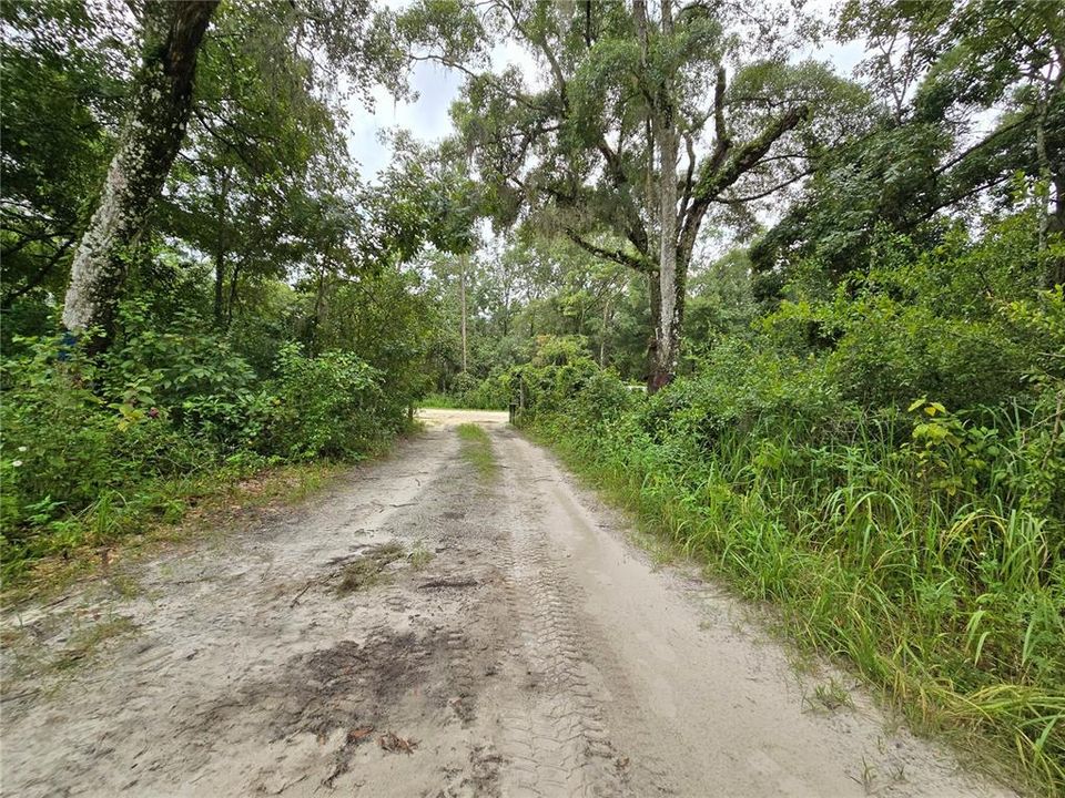 En Venta: $40,000 (0.50 acres)