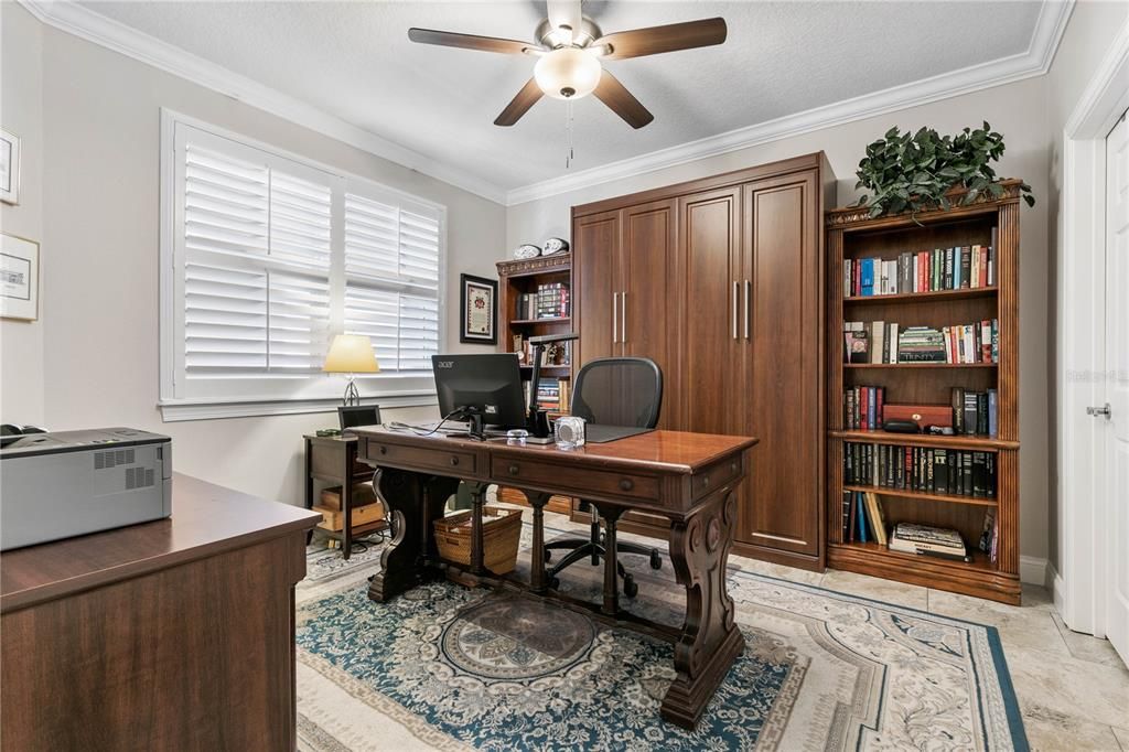 3rd Guest Room w Huge walk in Closet!