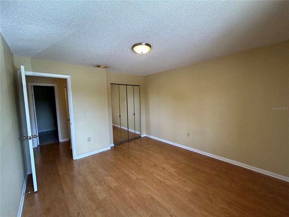 For Rent: $1,700 (2 beds, 2 baths, 1048 Square Feet)