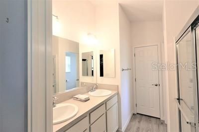 For Rent: $1,895 (2 beds, 2 baths, 1227 Square Feet)