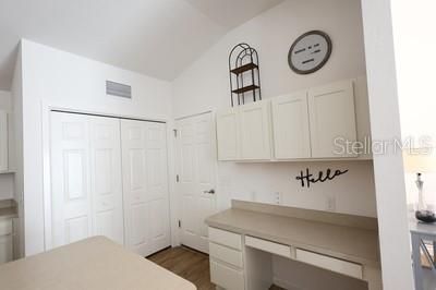 For Rent: $1,895 (2 beds, 2 baths, 1227 Square Feet)