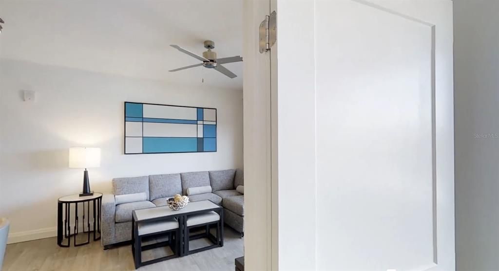 For Sale: $365,000 (2 beds, 2 baths, 1265 Square Feet)