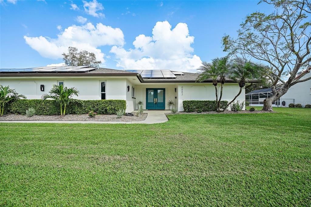 For Sale: $1,140,000 (4 beds, 3 baths, 3184 Square Feet)