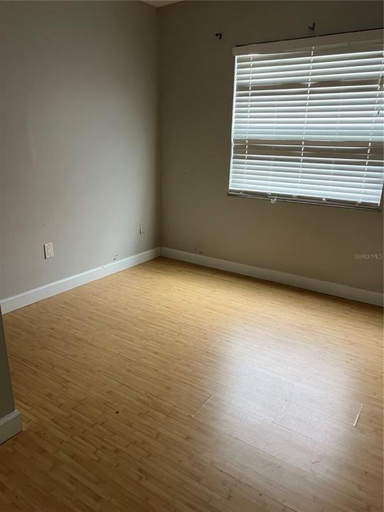 For Rent: $2,000 (3 beds, 2 baths, 1226 Square Feet)