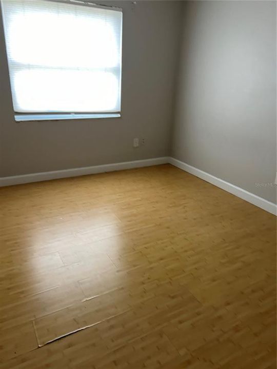 For Rent: $2,000 (3 beds, 2 baths, 1226 Square Feet)