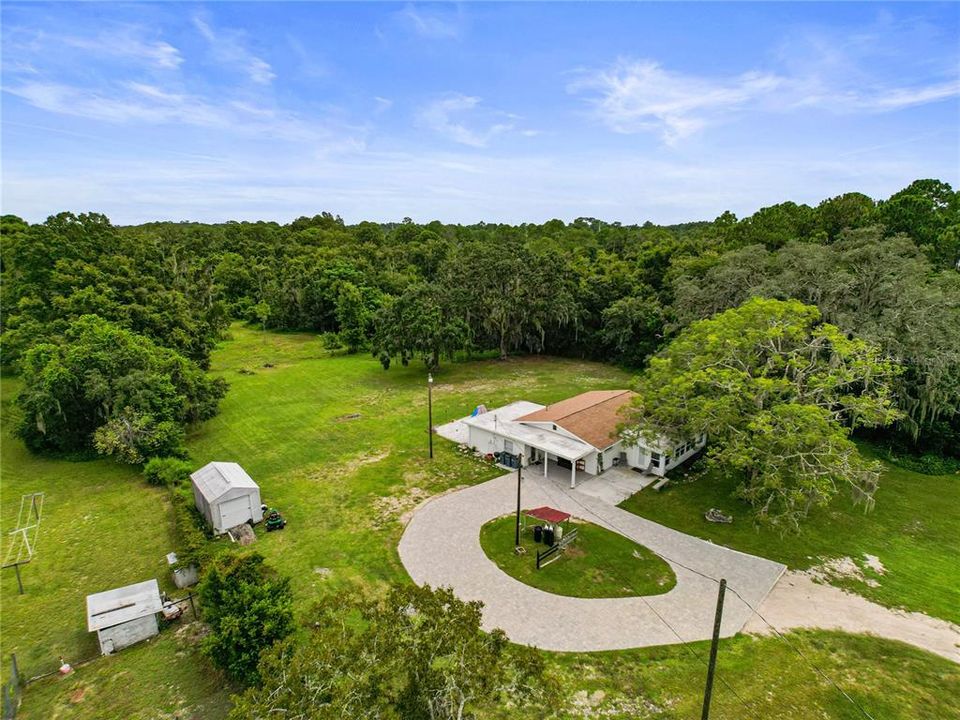 For Sale: $539,000 (3 beds, 2 baths, 1670 Square Feet)