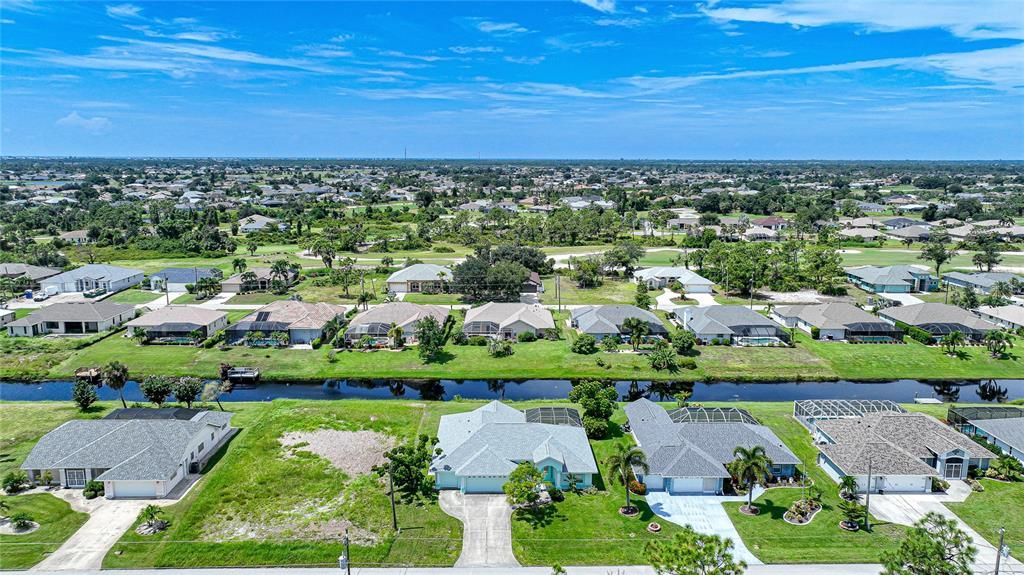 For Sale: $405,000 (3 beds, 2 baths, 2116 Square Feet)