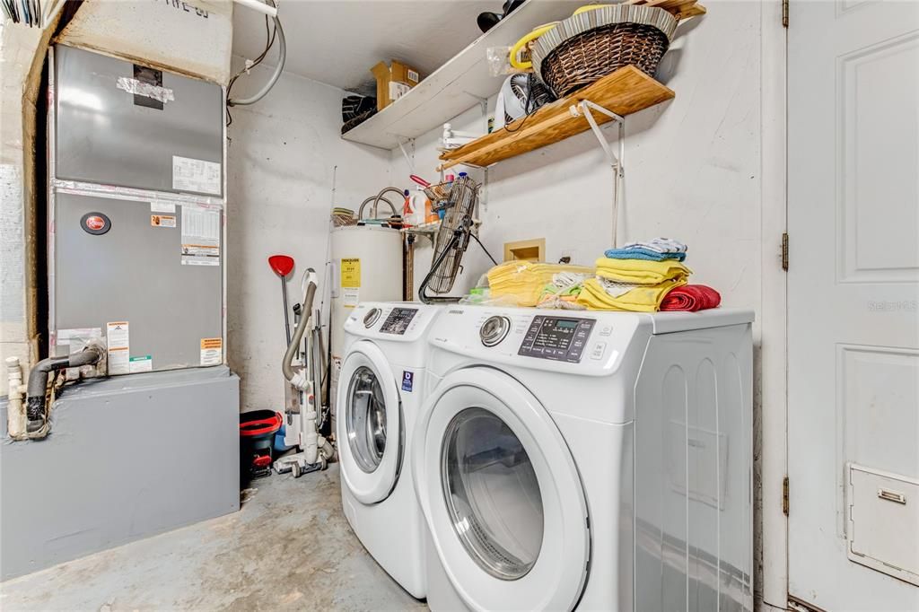 laundry in garage