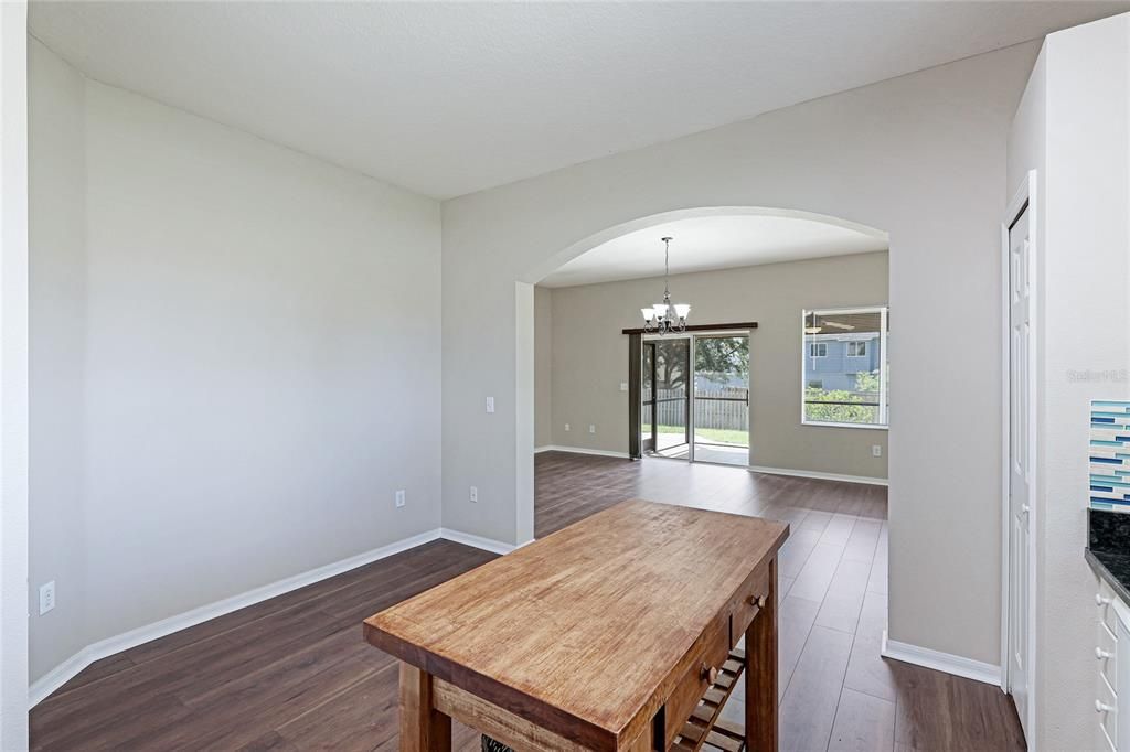 For Sale: $508,000 (4 beds, 2 baths, 2422 Square Feet)