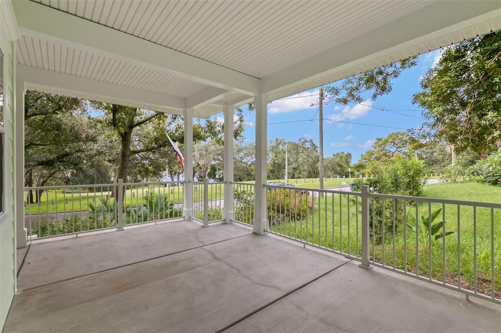 For Sale: $500,000 (3 beds, 2 baths, 1809 Square Feet)