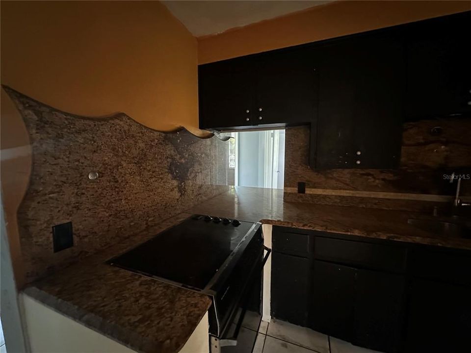 En Venta: $249,999 (3 camas, 1 baños, 844 Pies cuadrados)