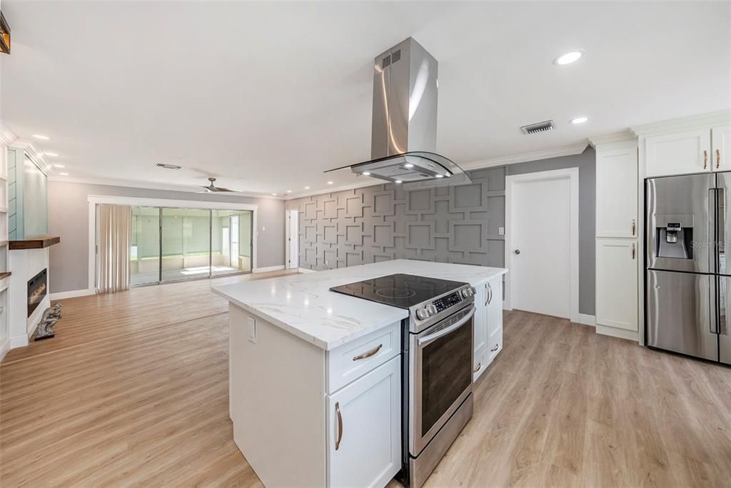 For Sale: $484,900 (3 beds, 2 baths, 1515 Square Feet)