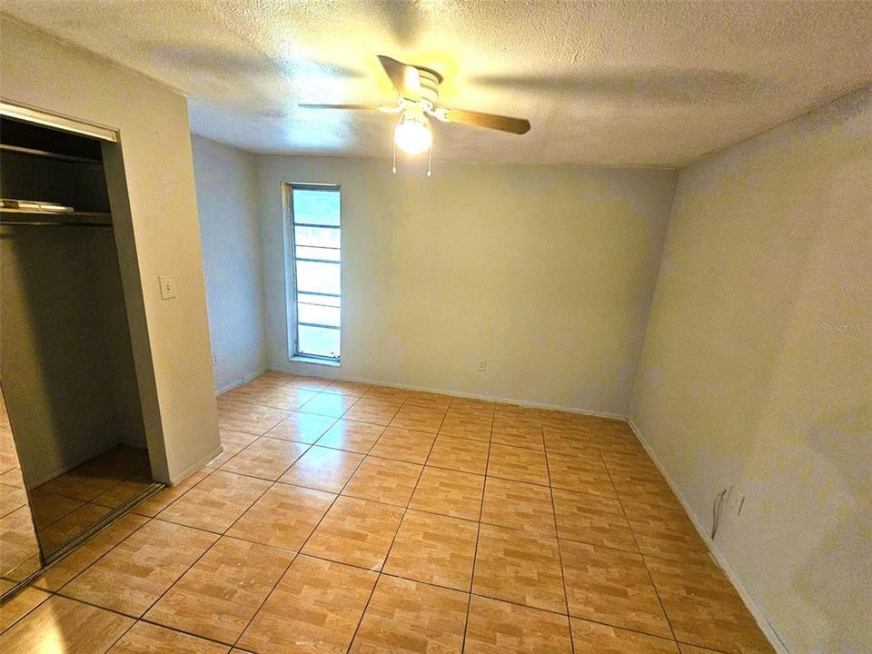 For Rent: $3,000 (4 beds, 2 baths, 1674 Square Feet)