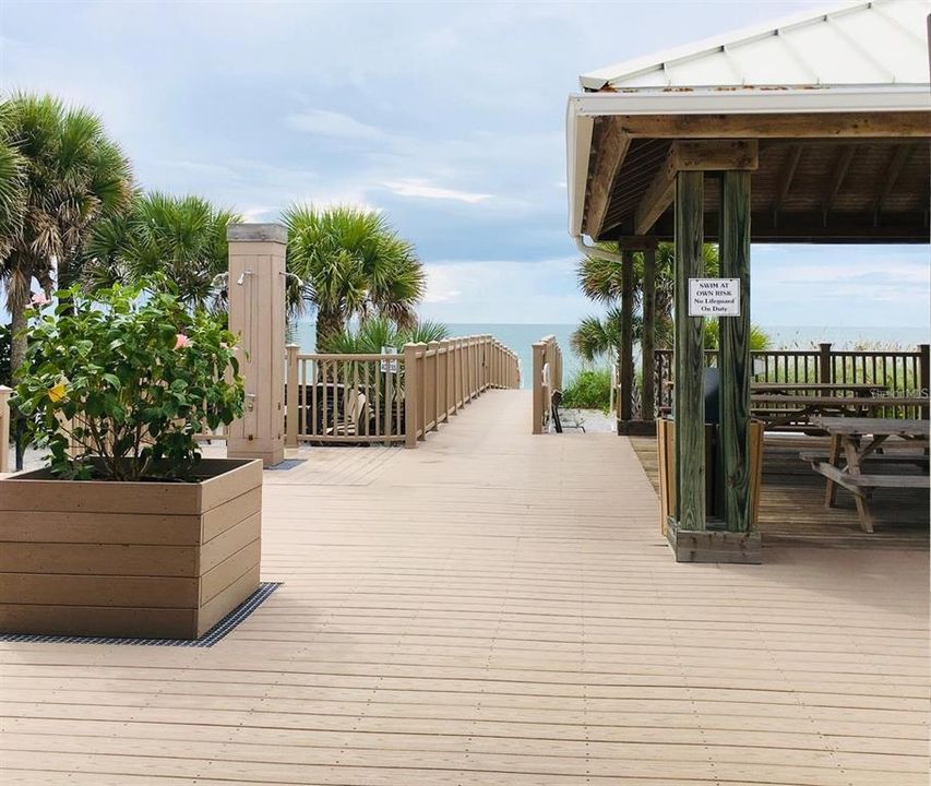 RIVERWOOD PRIVATE BEACH CLUB -COVERED AREAS -WITH RESTROOMS AND BBQ AREA - MEMBERSHIP ONLY