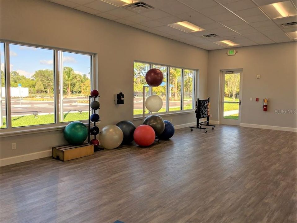 FITNESS ROOM