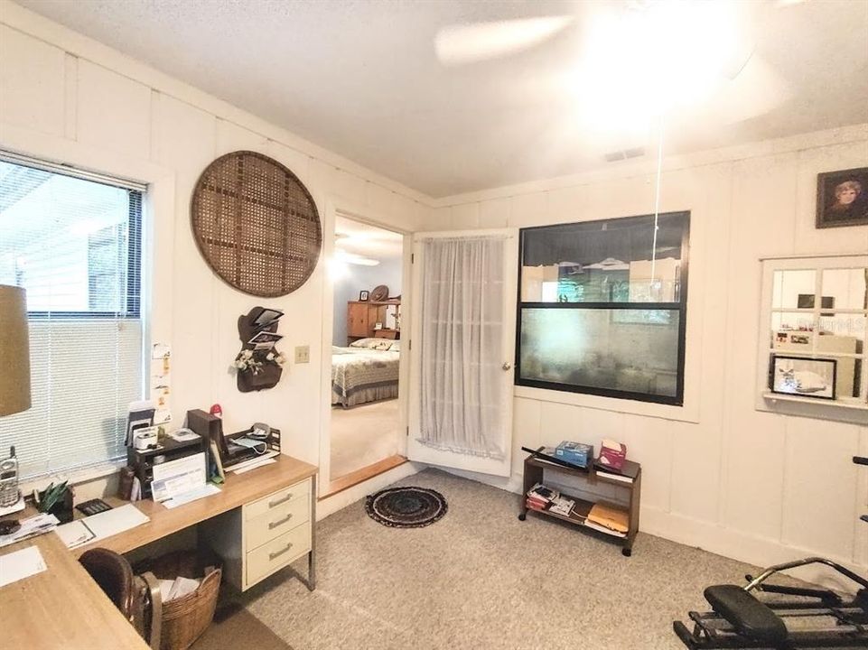 Additional room, off the main bedroom, with an entrance to the pool