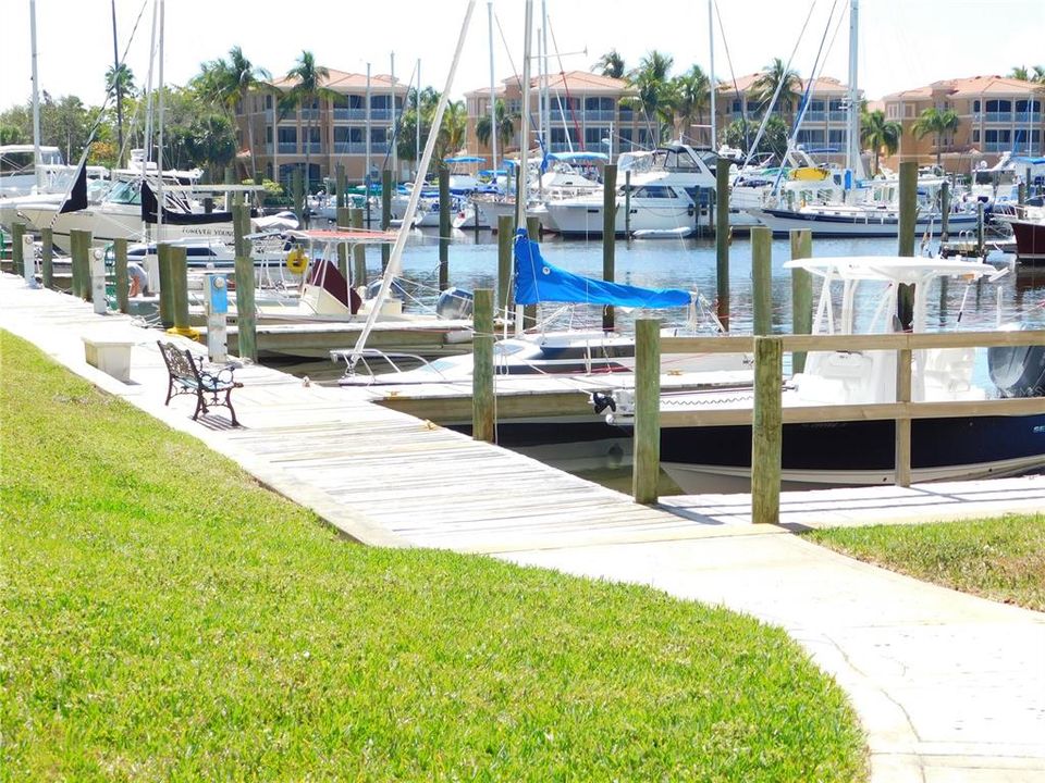 Boardwalk around the Marina N Basin