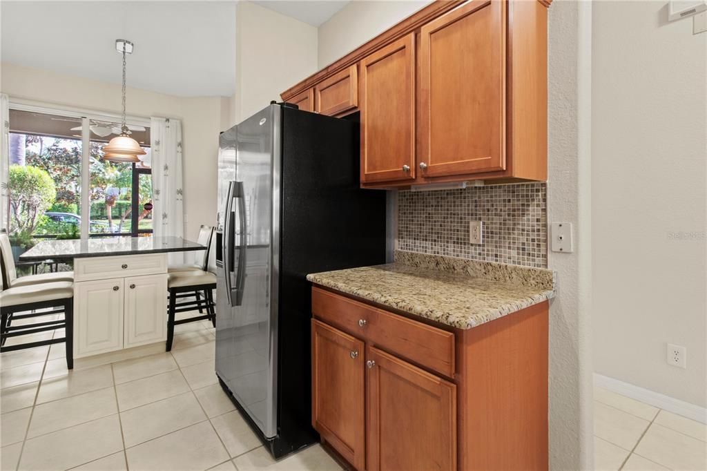 For Sale: $359,900 (2 beds, 2 baths, 1350 Square Feet)