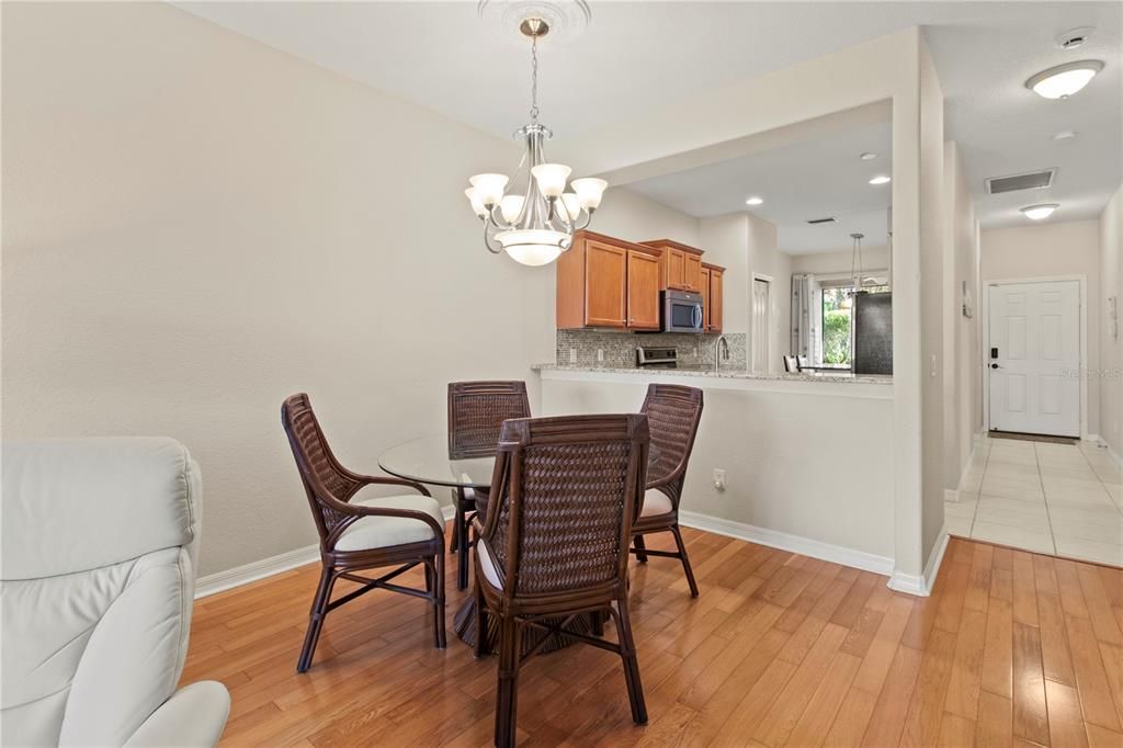 For Sale: $359,900 (2 beds, 2 baths, 1350 Square Feet)