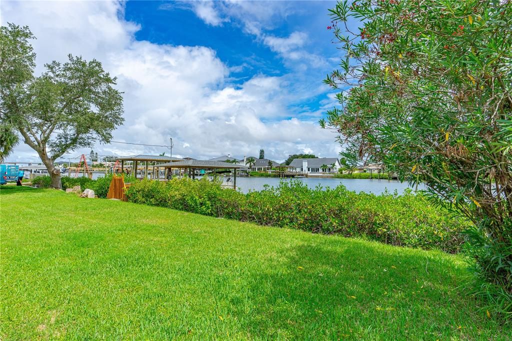 For Sale: $2,000,000 (3 beds, 2 baths, 2747 Square Feet)