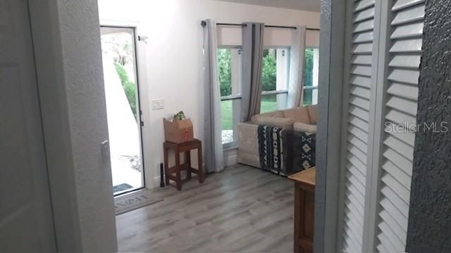 En Venta: $449,900 (4 camas, 3 baños, 1814 Pies cuadrados)