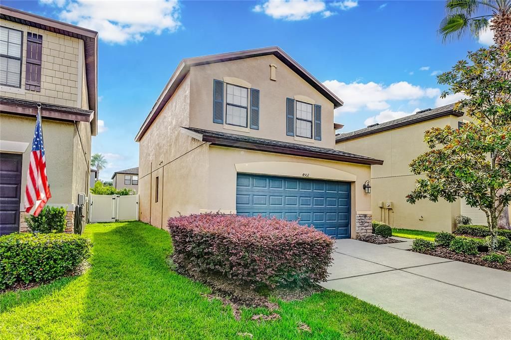 For Sale: $395,000 (3 beds, 2 baths, 4356 Square Feet)