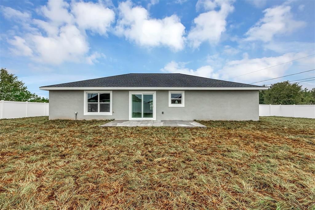 For Sale: $293,900 (3 beds, 2 baths, 1439 Square Feet)