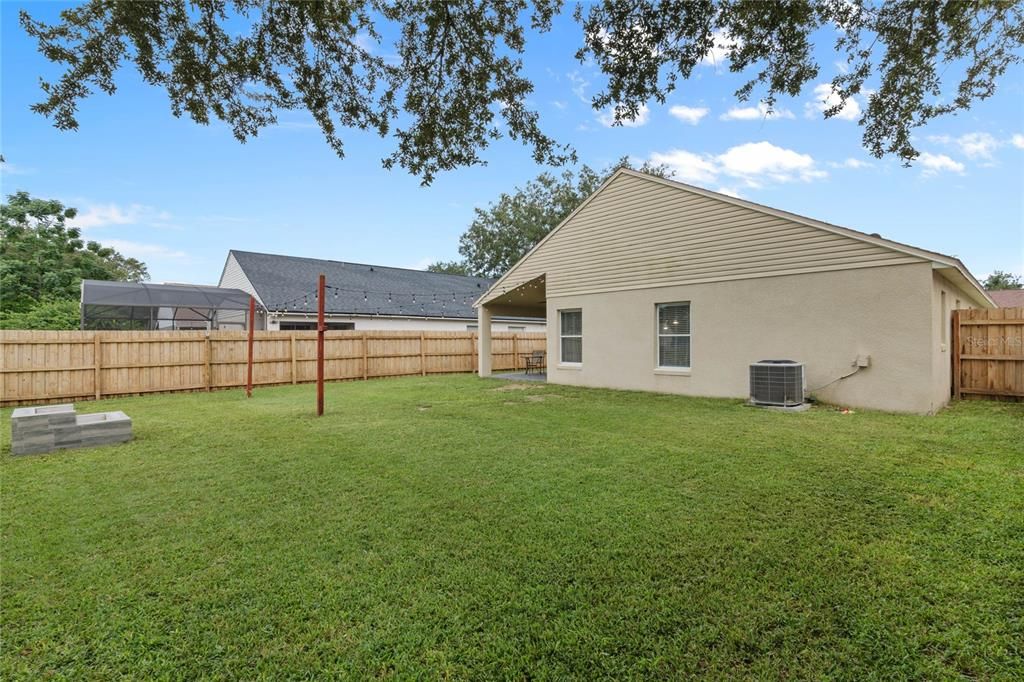 For Sale: $385,000 (3 beds, 2 baths, 1529 Square Feet)