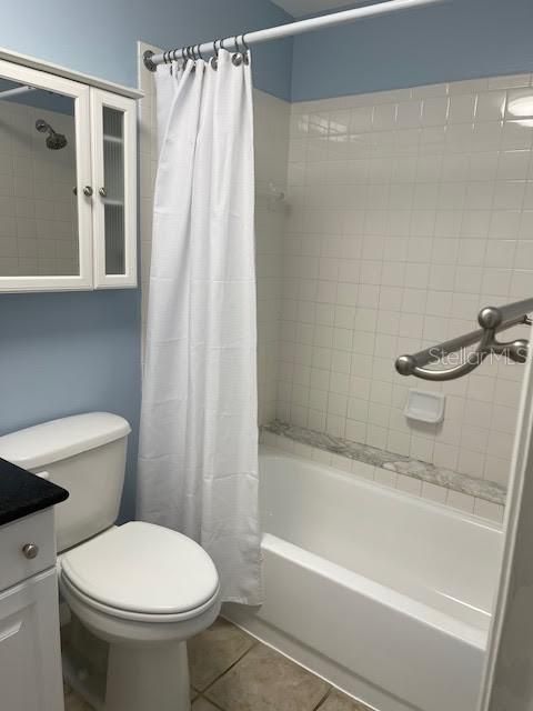 For Sale: $224,900 (1 beds, 1 baths, 667 Square Feet)