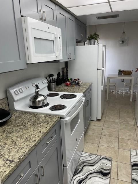 For Rent: $2,000 (2 beds, 2 baths, 1248 Square Feet)