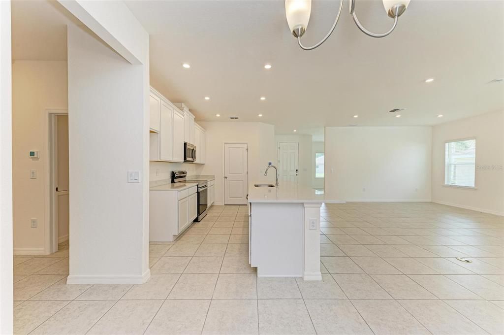 For Sale: $429,900 (3 beds, 2 baths, 2068 Square Feet)