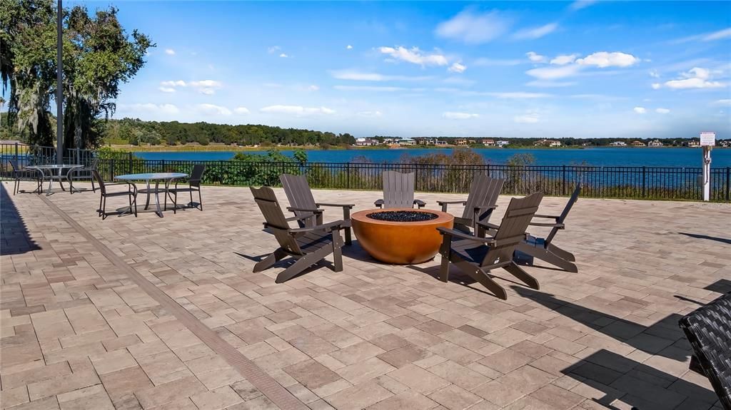 Community Patio and Fire Pit