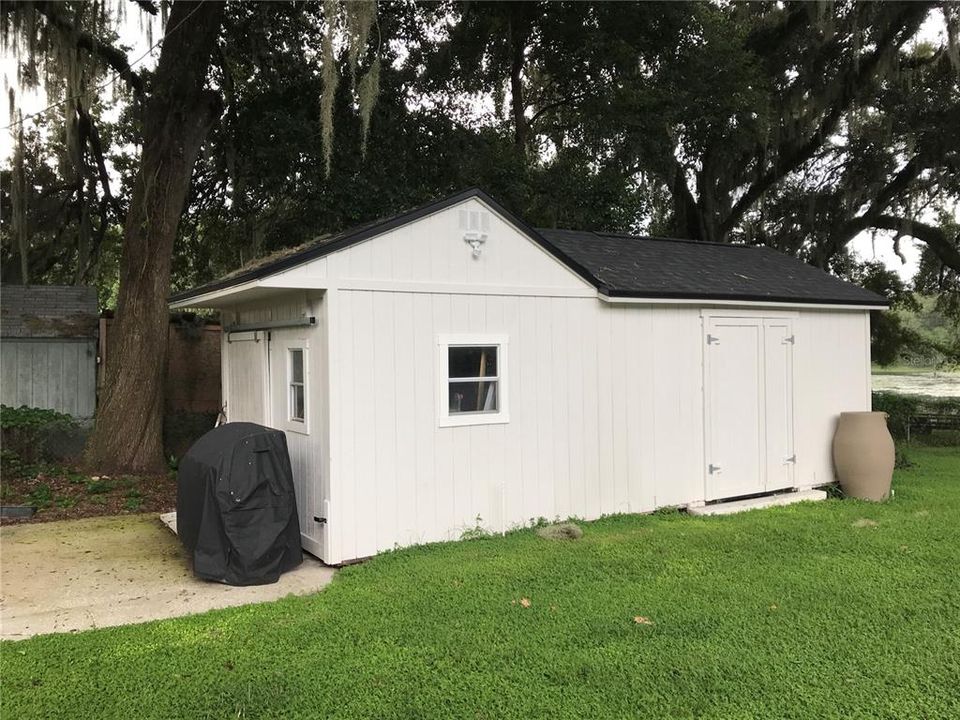 For Sale: $650,000 (4 beds, 2 baths, 2651 Square Feet)