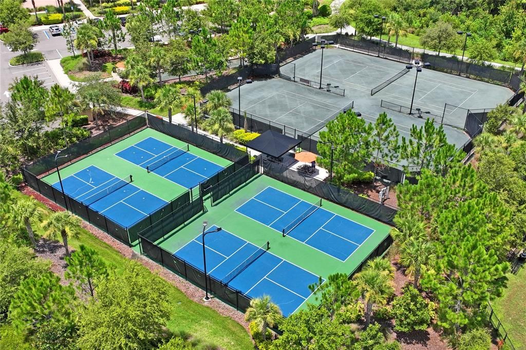 Pickleball and Tennis Courts in Amenity Center