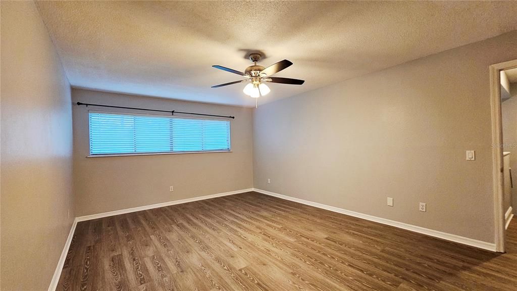 For Rent: $1,800 (2 beds, 2 baths, 1432 Square Feet)