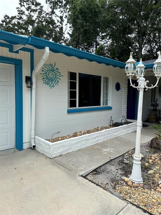 For Rent: $2,500 (3 beds, 2 baths, 1416 Square Feet)