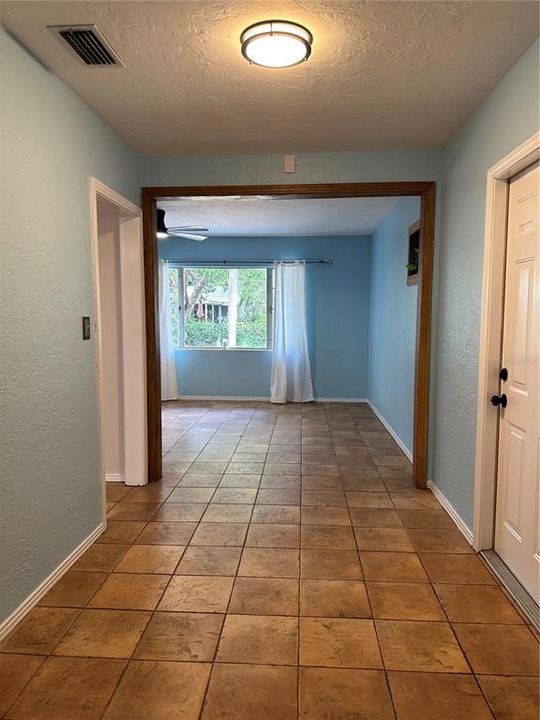 For Rent: $2,500 (3 beds, 2 baths, 1416 Square Feet)