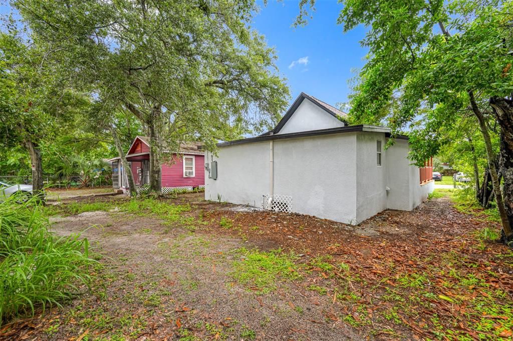 For Sale: $349,000 (3 beds, 2 baths, 1000 Square Feet)