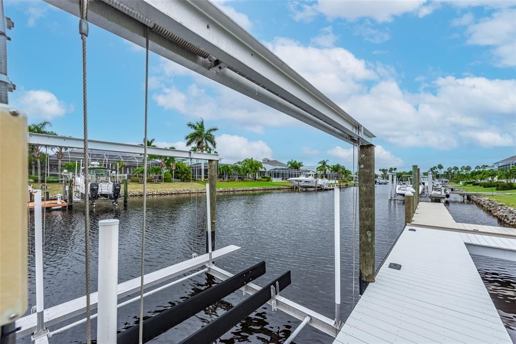 Closer look at boat lift