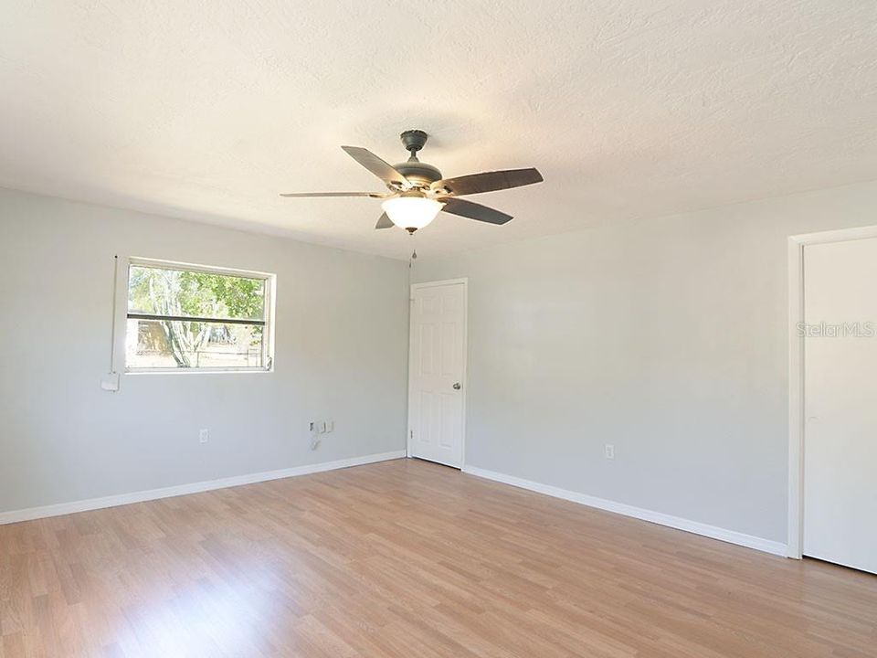 For Rent: $2,000 (2 beds, 2 baths, 1208 Square Feet)