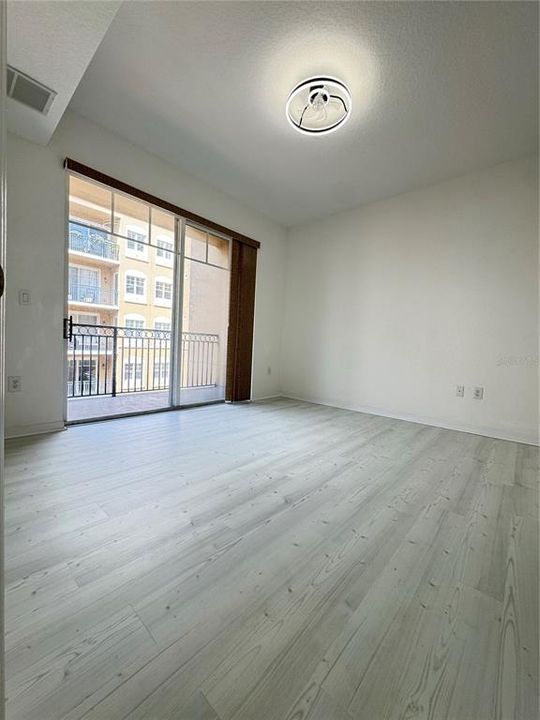 В аренду: $2,900 (2 спален, 2 ванн, 1084 Квадратных фут)