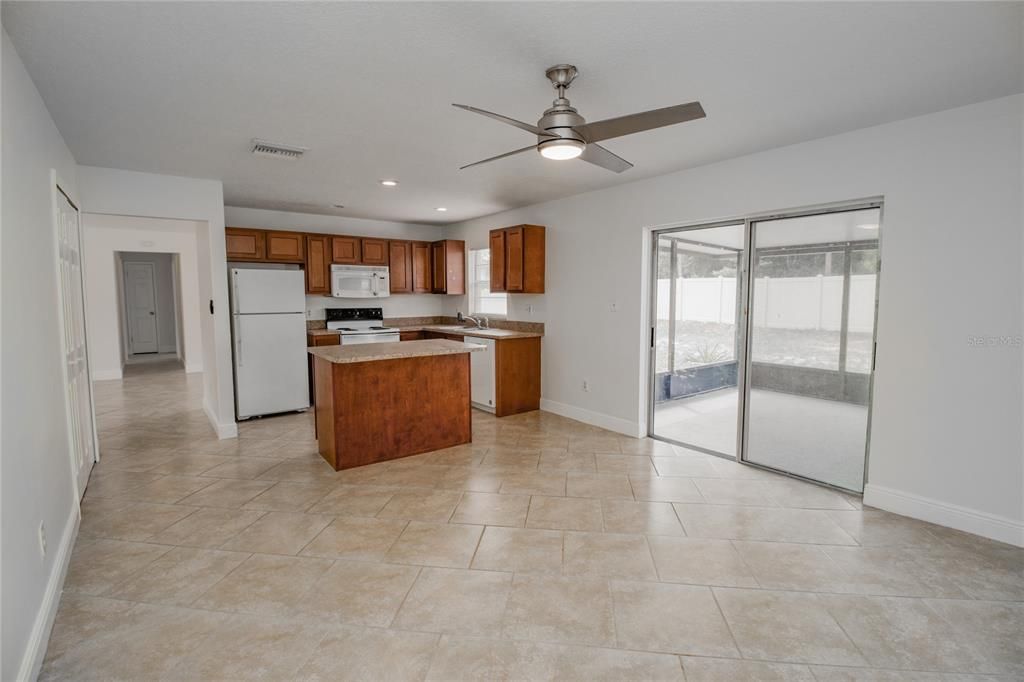 For Sale: $350,000 (3 beds, 2 baths, 1232 Square Feet)