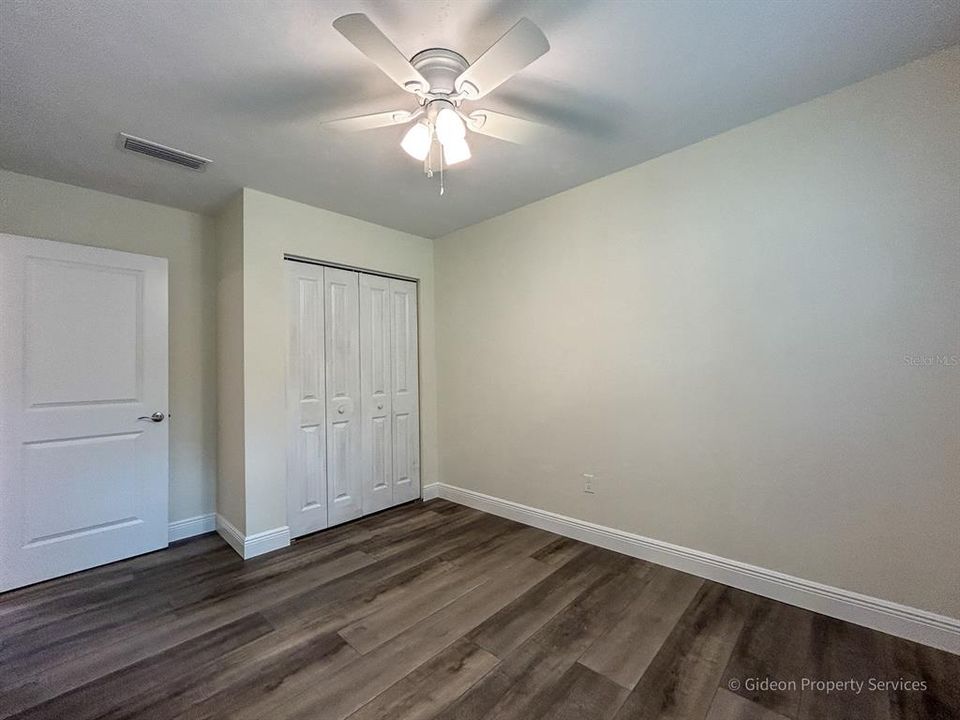 For Rent: $2,300 (4 beds, 2 baths, 1570 Square Feet)