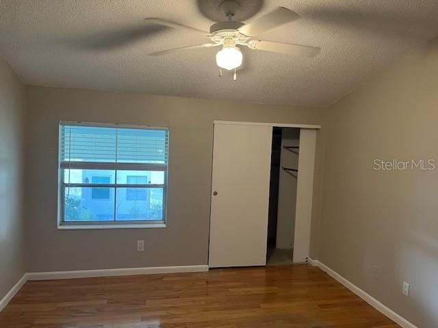 For Rent: $2,199 (2 beds, 1 baths, 1044 Square Feet)