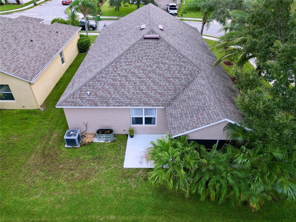 For Sale: $365,000 (3 beds, 2 baths, 1957 Square Feet)