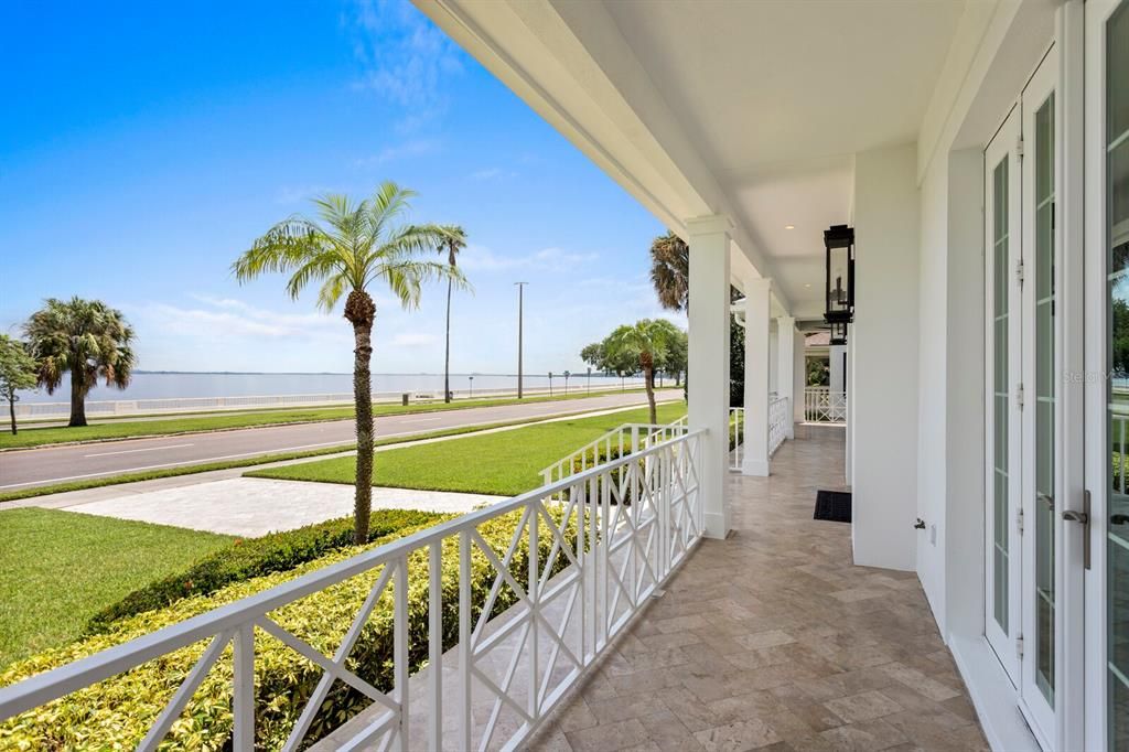 For Sale: $6,690,000 (5 beds, 4 baths, 4973 Square Feet)