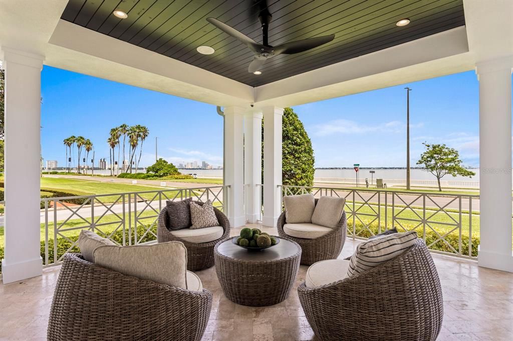 For Sale: $6,690,000 (5 beds, 4 baths, 4973 Square Feet)